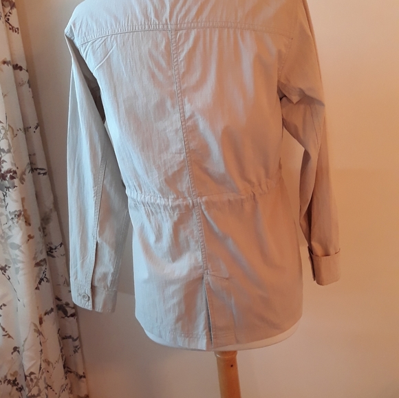 Eddie Bauer  Jacket  A51 - Picture 4 of 5